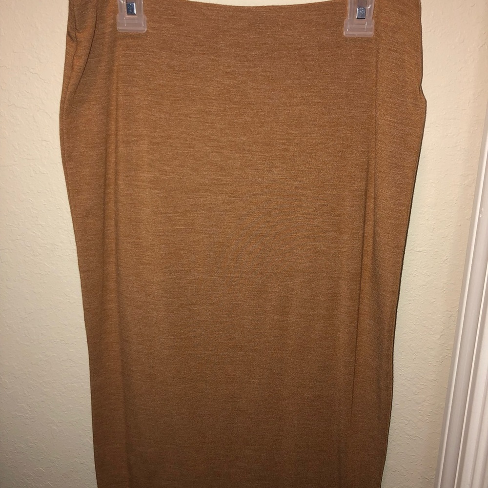 Pencil skirt